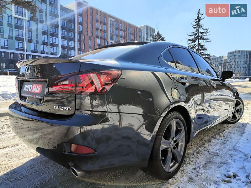 Седан Lexus IS 2011 в Києві фото 21 Седан Lexus IS 2011 в Києві