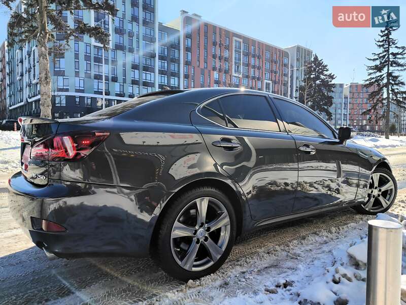 Седан Lexus IS 2011 в Києві фото 22 Седан Lexus IS 2011 в Києві