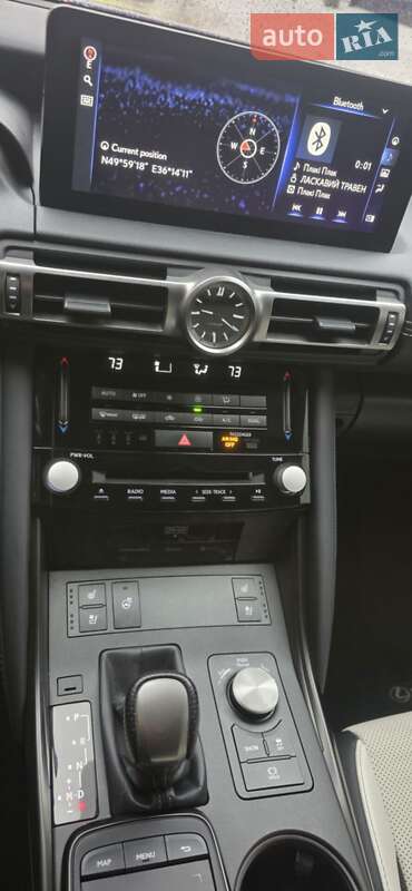 Седан Lexus IS 2022 в Харькове