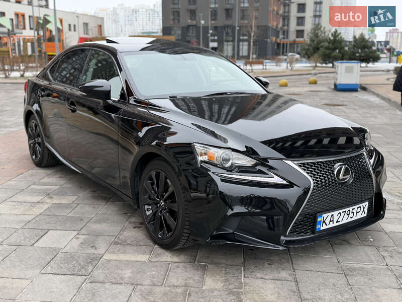 Седан Lexus IS 2015 в Киеве фото 7 Седан Lexus IS 2015 в Киеве
