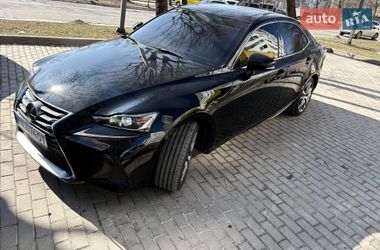Седан Lexus IS 2020 в Львові