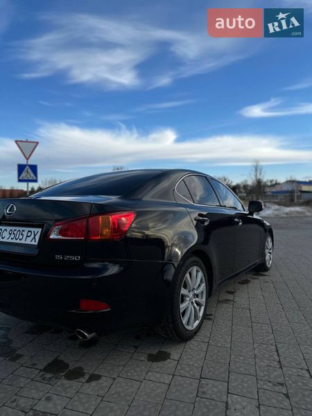 Седан Lexus IS 2009 в Шептицькому