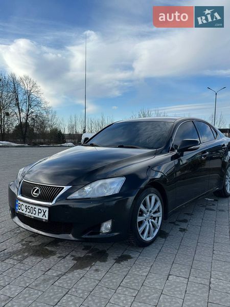 Седан Lexus IS 2009 в Шептицькому