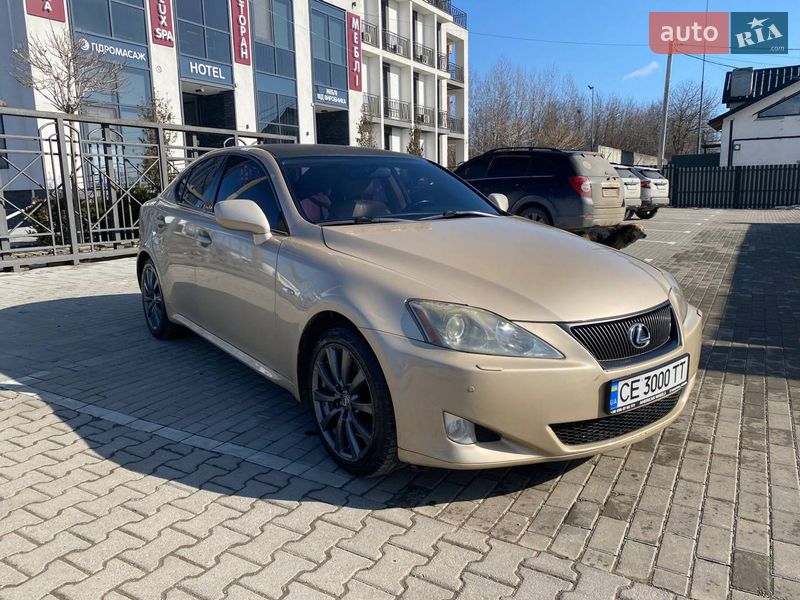 Седан Lexus IS 2007 в Черновцах