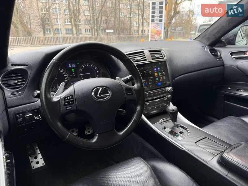 Седан Lexus IS 2007 в Дніпрі