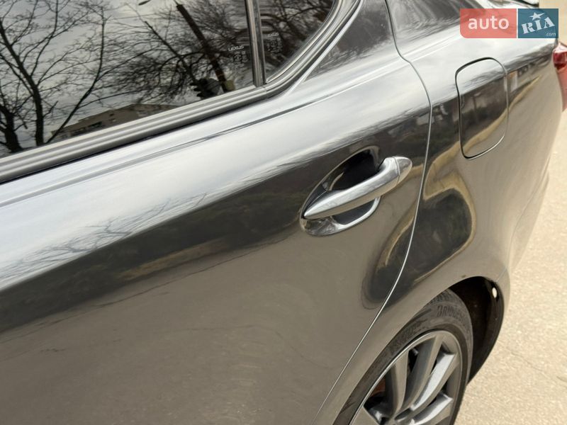 Седан Lexus IS 2007 в Дніпрі