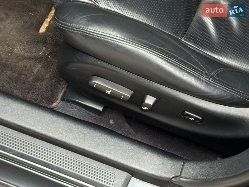 Седан Lexus IS 2007 в Дніпрі