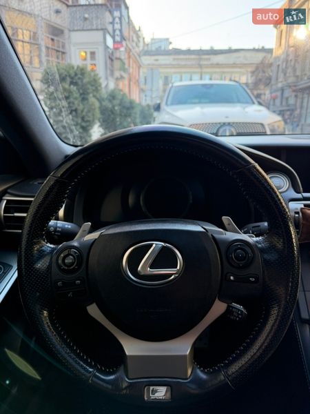 Седан Lexus IS 2015 в Одессе