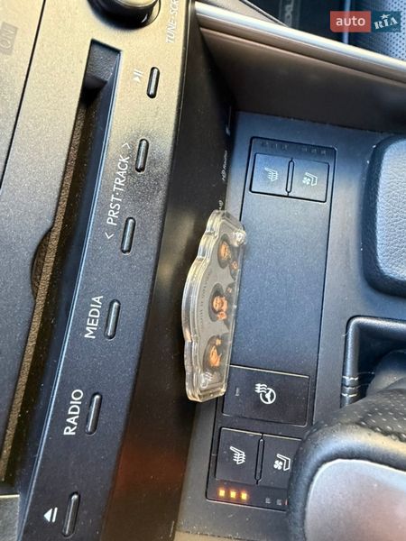 Седан Lexus IS 2015 в Одессе