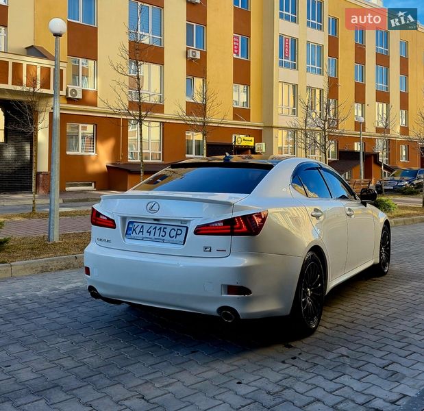 Седан Lexus IS 2008 в Києві