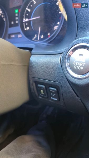 Седан Lexus IS 2008 в Києві