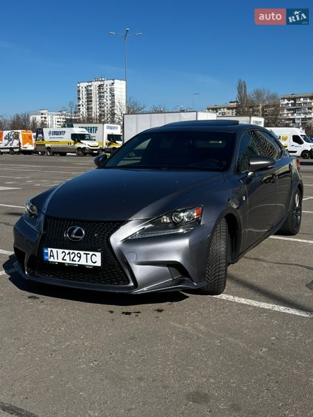 Седан Lexus IS 2013 в Киеве