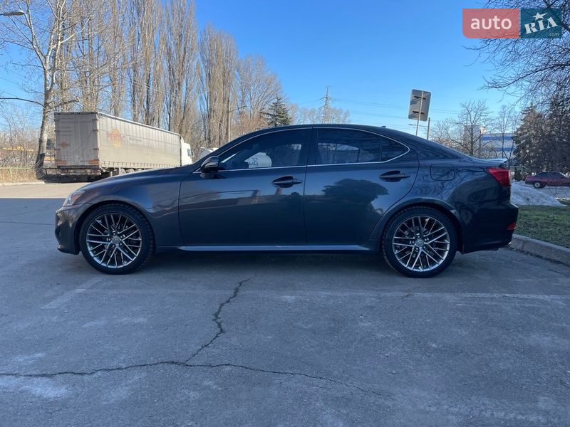 Седан Lexus IS 2010 в Киеве