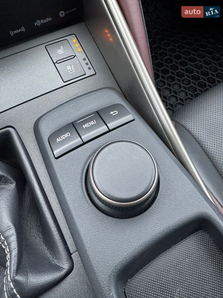 Седан Lexus IS 2016 в Киеве