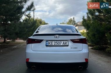 Седан Lexus IS 2014 в Днепре