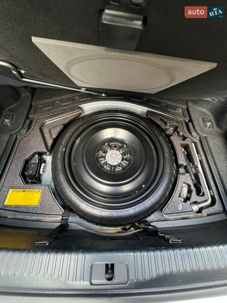 Седан Lexus IS 2014 в Днепре