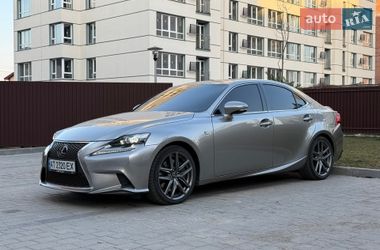 Седан Lexus IS 2015 в Коломые