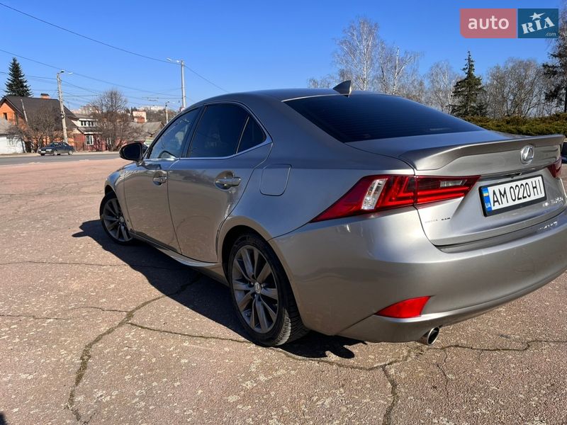 Седан Lexus IS 2014 в Житомирі