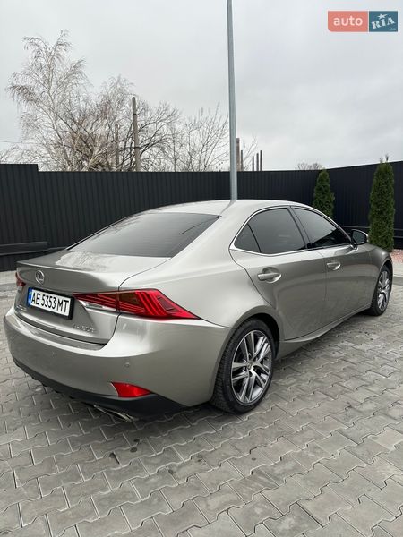 Седан Lexus IS 2017 в Днепре