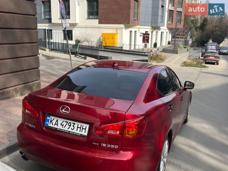 Седан Lexus IS 2007 в Львові