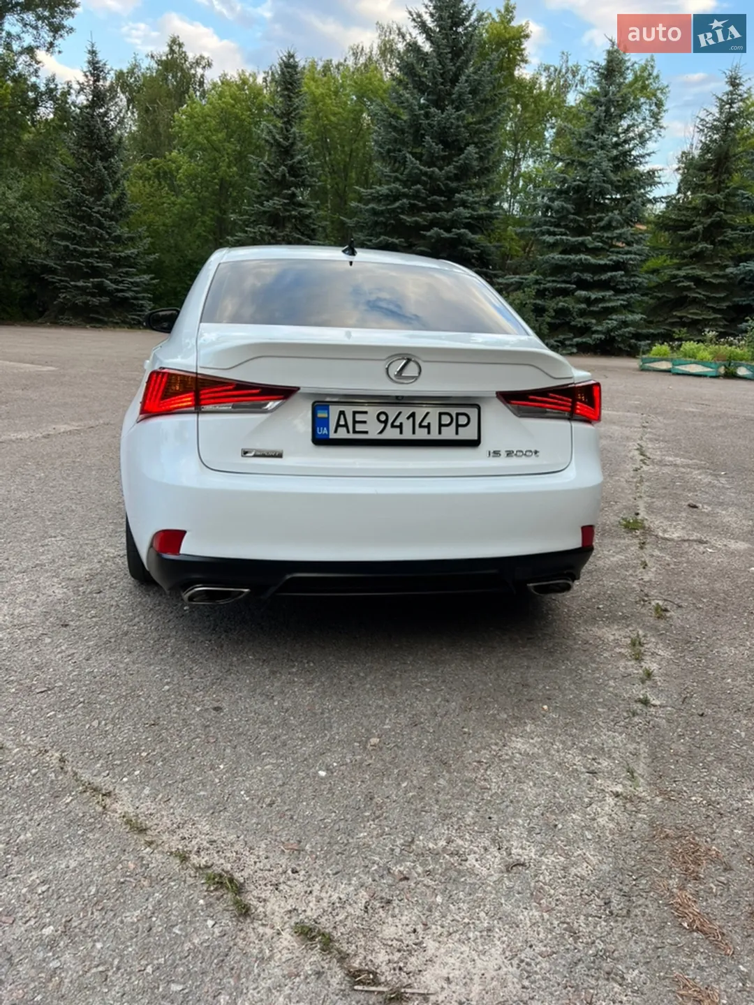2017 Lexus IS - мініатюра 8