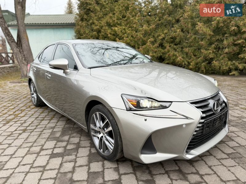 Седан Lexus IS 2017 в Калуше фото 7 Седан Lexus IS 2017 в Калуше