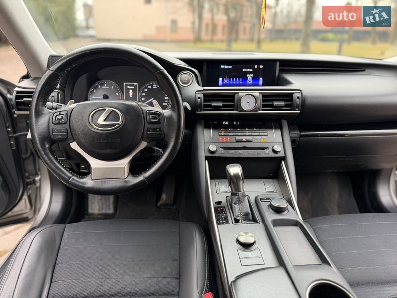Седан Lexus IS 2017 в Калуше фото 39 Седан Lexus IS 2017 в Калуше
