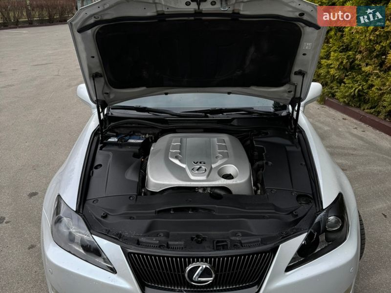 Седан Lexus IS 2008 в Броварах