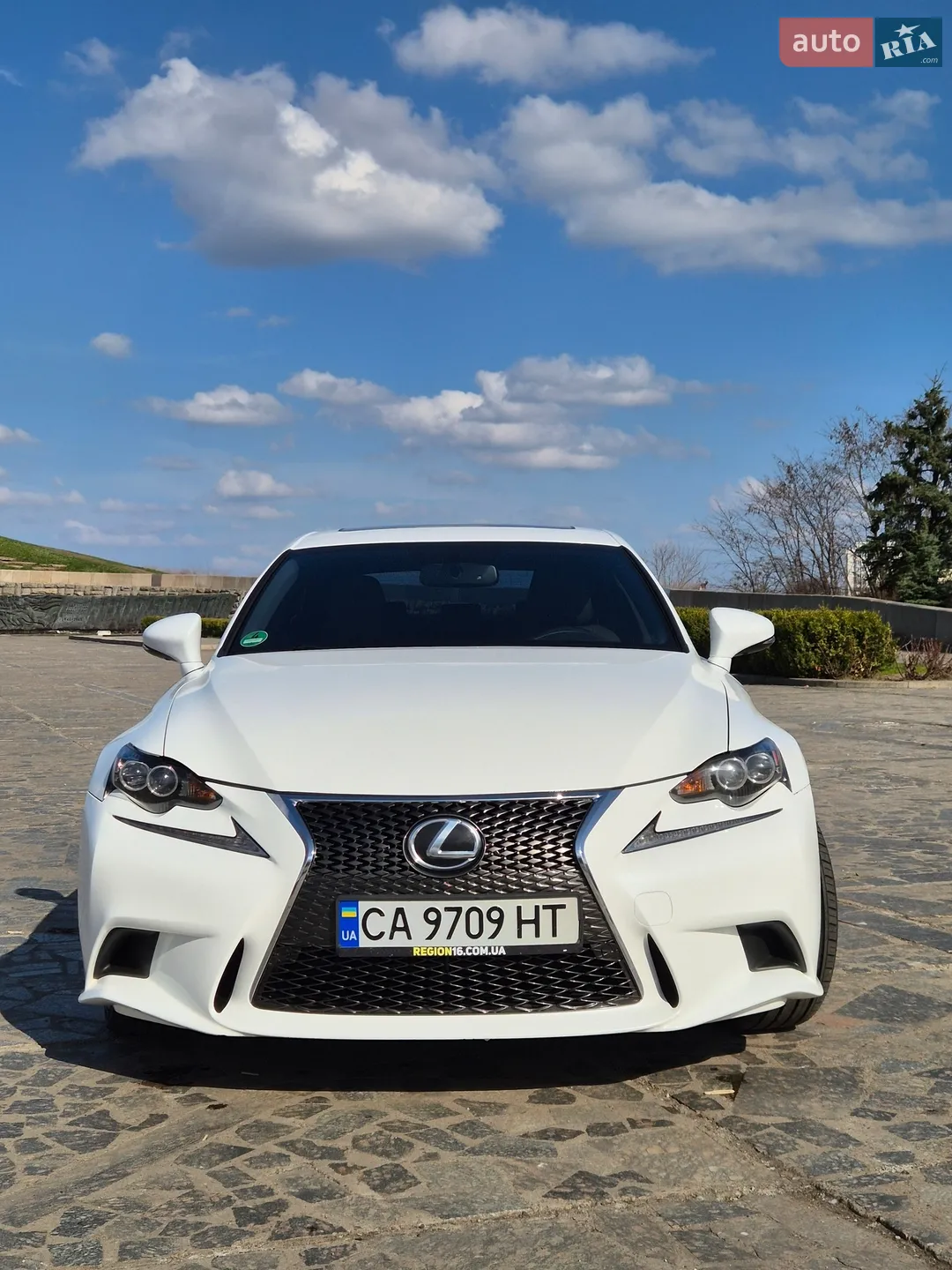 2016 Lexus IS - мініатюра 6