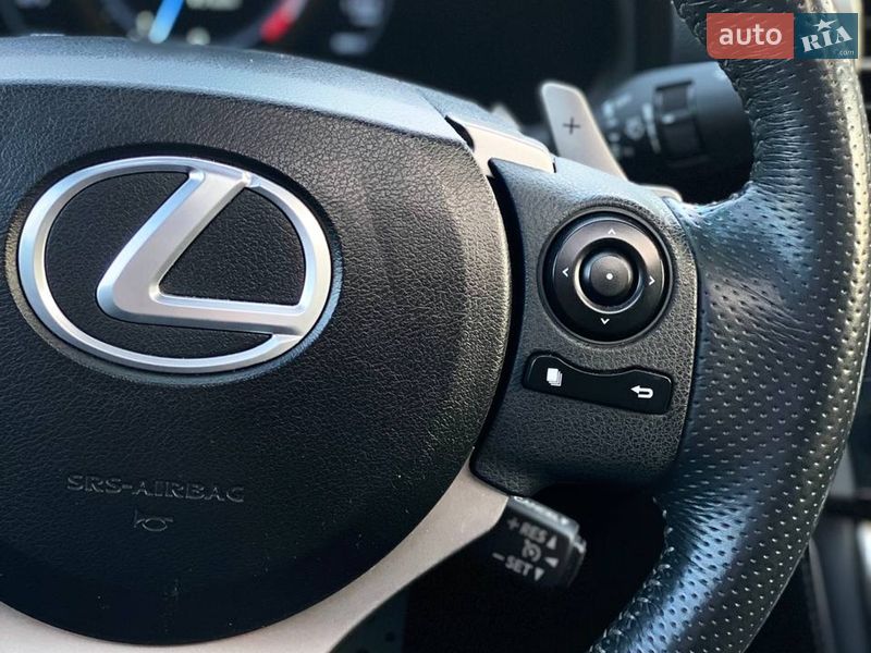 Седан Lexus IS 2013 в Киеве фото 33 Седан Lexus IS 2013 в Киеве
