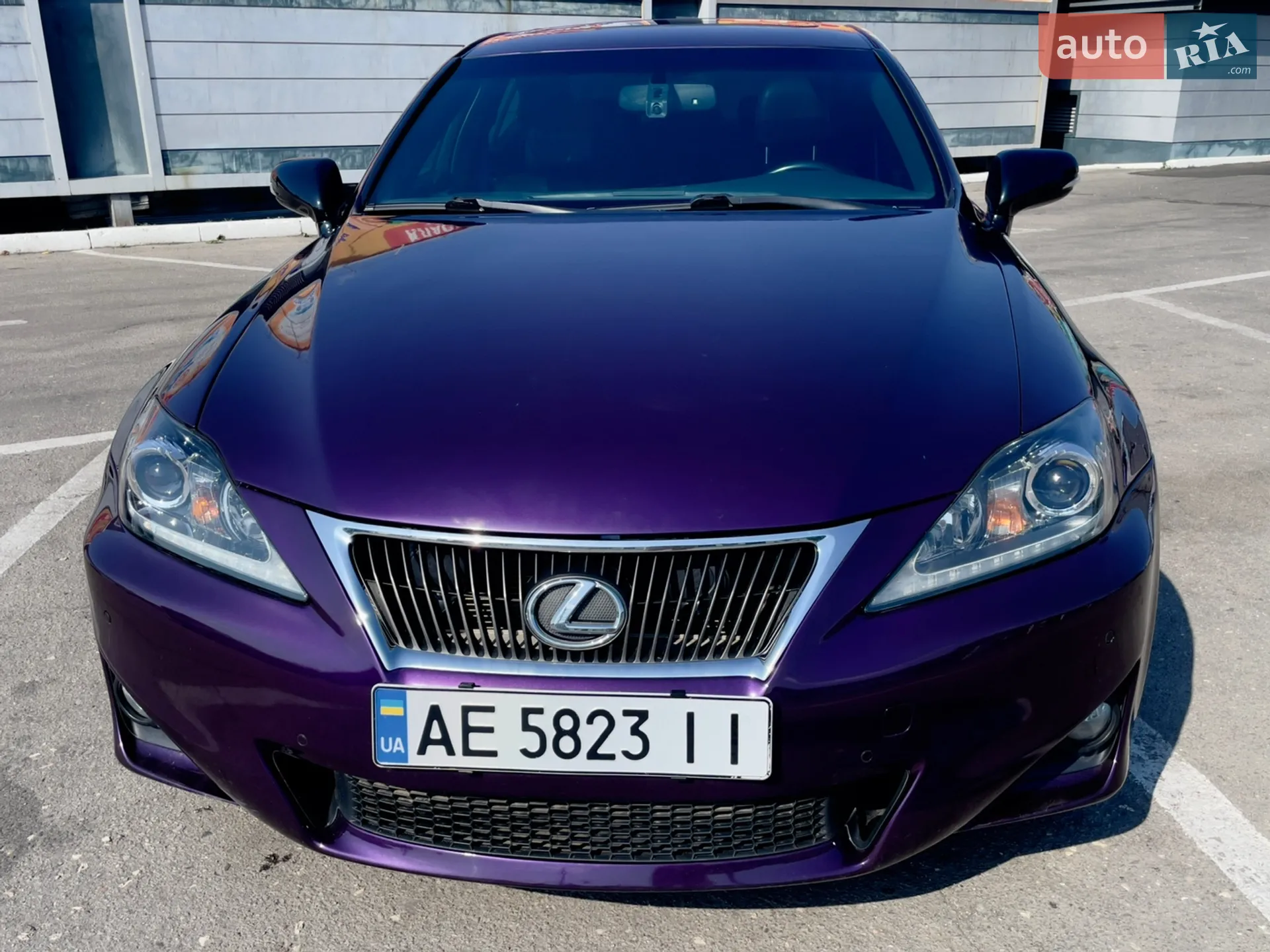 2012 Lexus IS - мініатюра 2