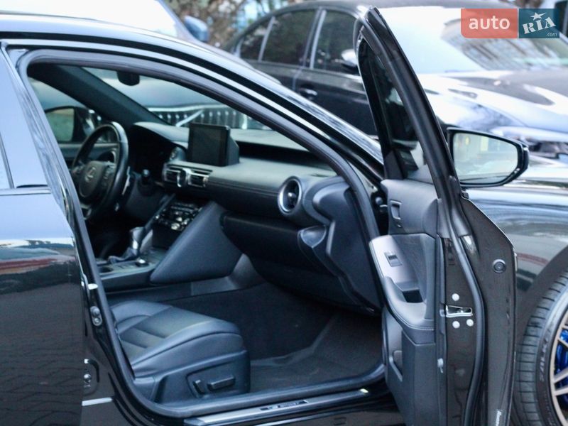 Седан Lexus IS 2021 в Одессе