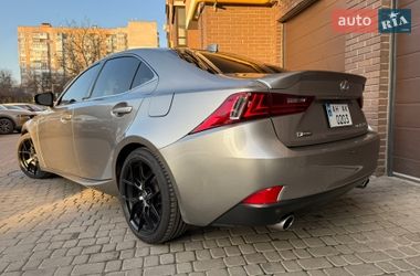Седан Lexus IS 2015 в Житомире