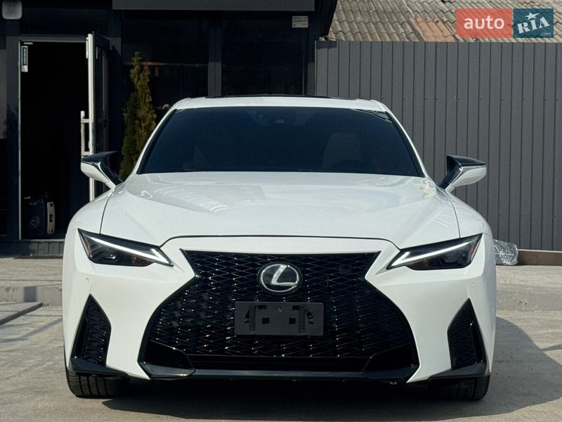 Седан Lexus IS 2021 в Киеве фото 3 Седан Lexus IS 2021 в Киеве