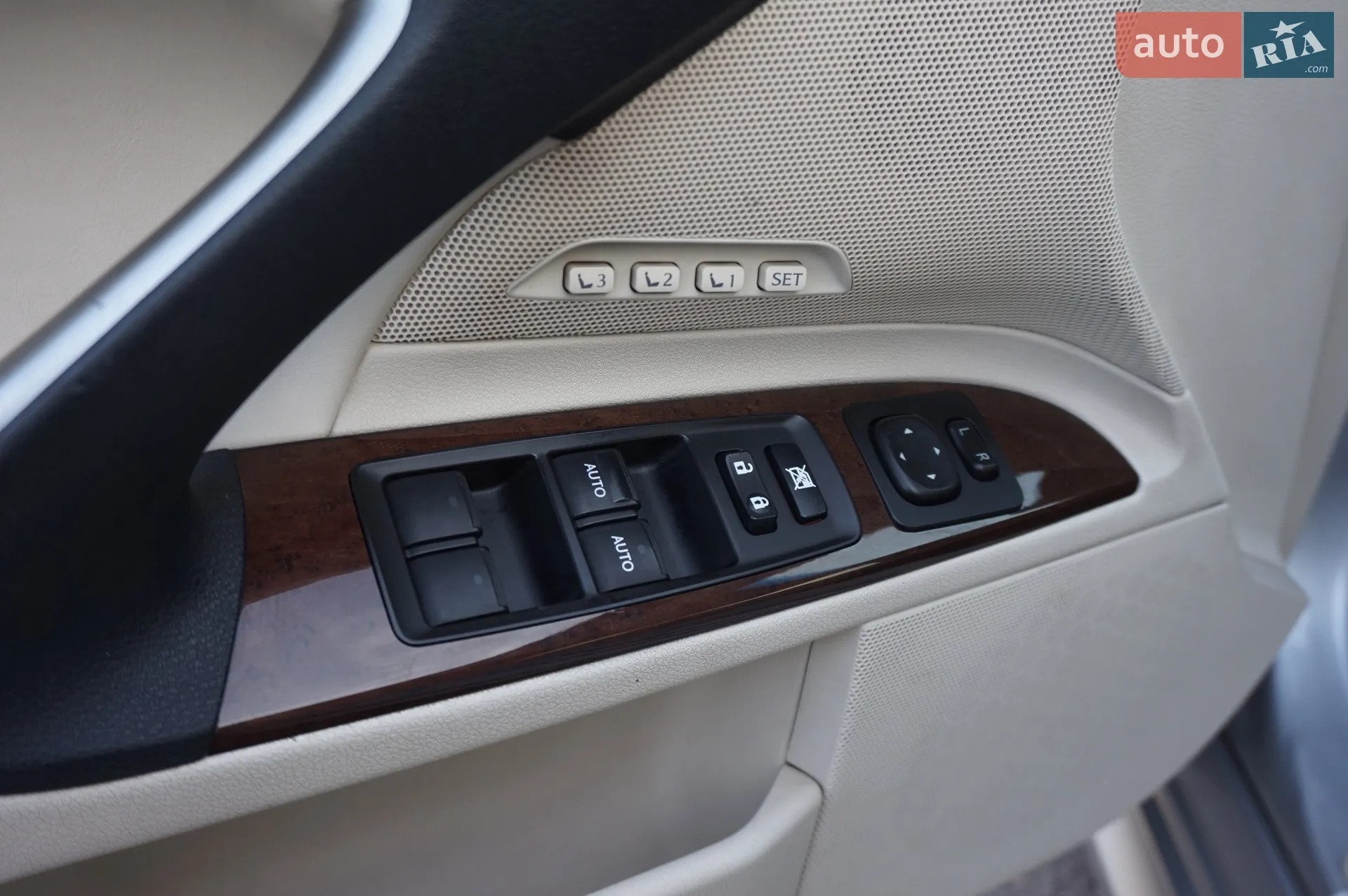 2010 Lexus IS - мініатюра 17