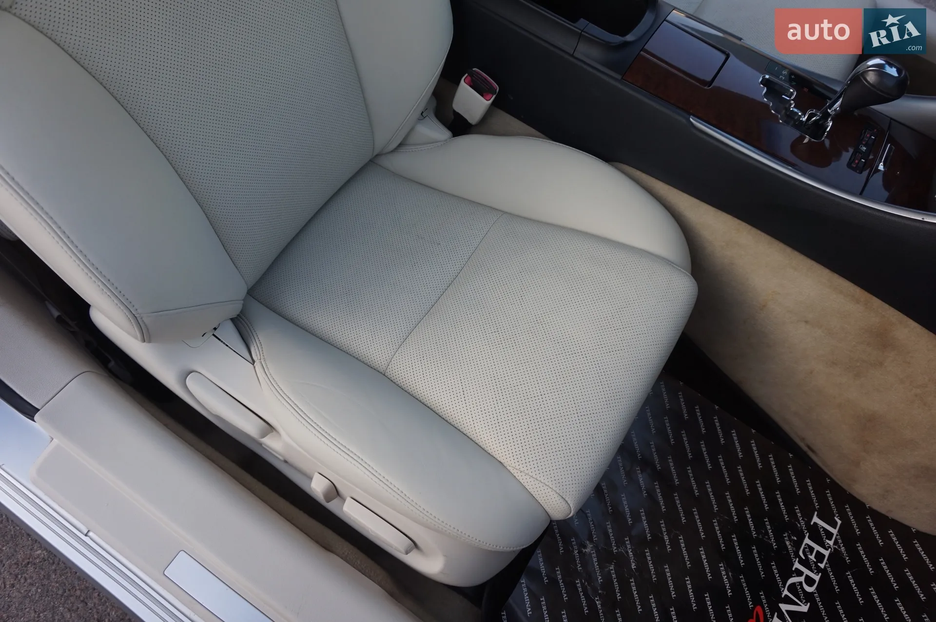 2010 Lexus IS - мініатюра 28