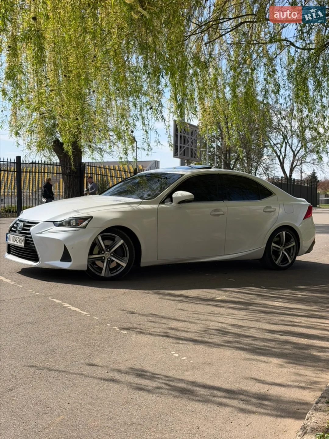 2019 Lexus IS - мініатюра 7