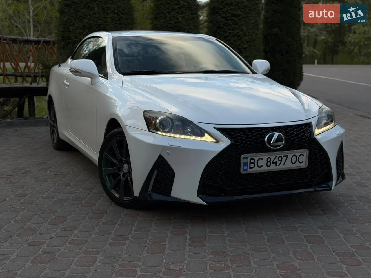 2012 Lexus IS - мініатюра 18