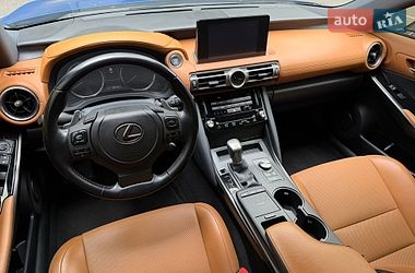 Седан Lexus IS 2021 в Києві