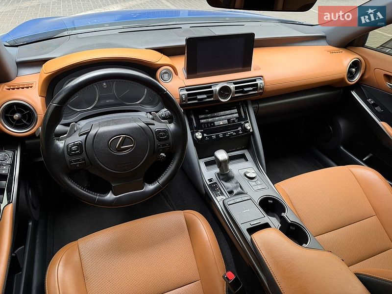 Седан Lexus IS 2021 в Києві