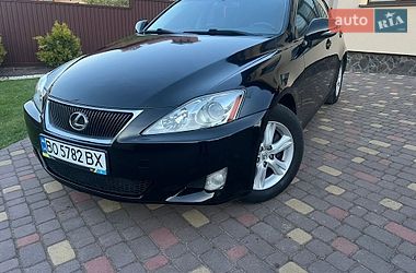 Седан Lexus IS 2008 в Львові