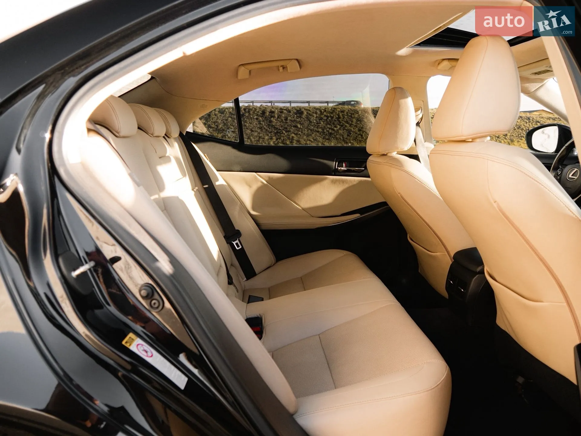 2014 Lexus IS - мініатюра 37
