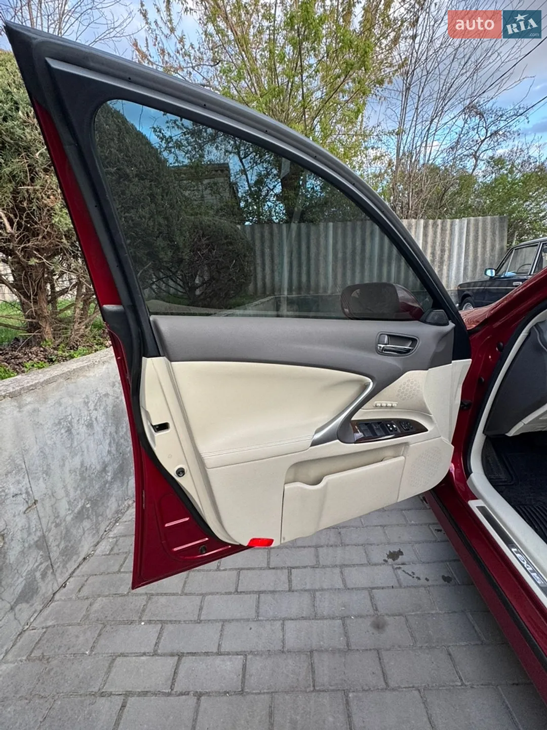 2010 Lexus IS - мініатюра 17