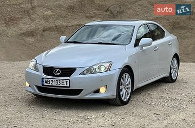 Седан Lexus IS 2008 в Тернополе
