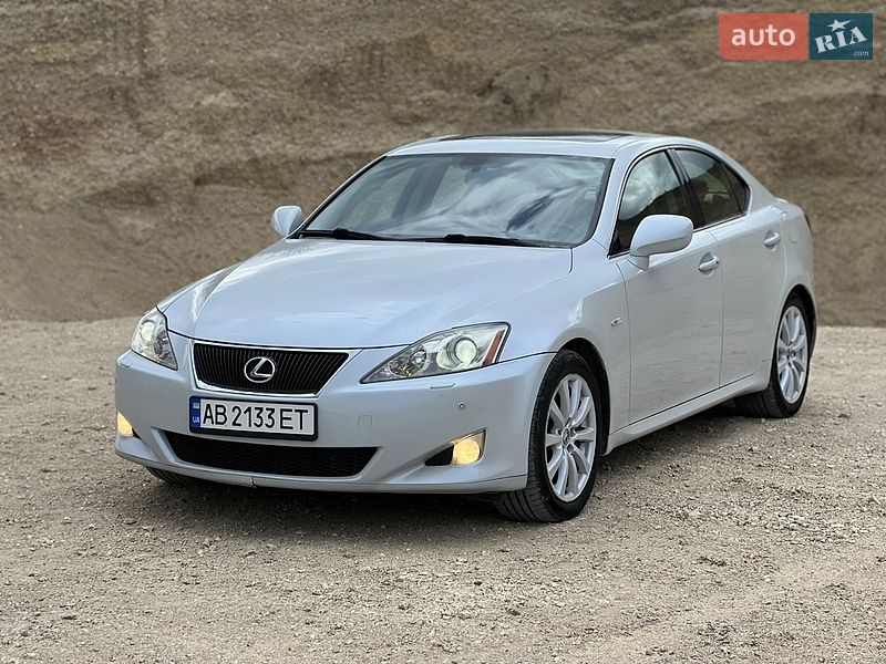 Lexus IS 2008
