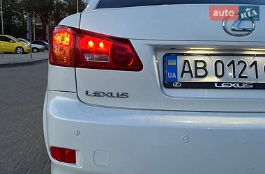 Седан Lexus IS 2007 в Виннице