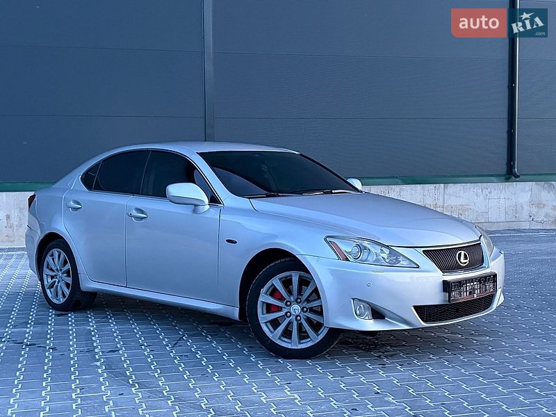 Седан Lexus IS 2005 в Тернополі