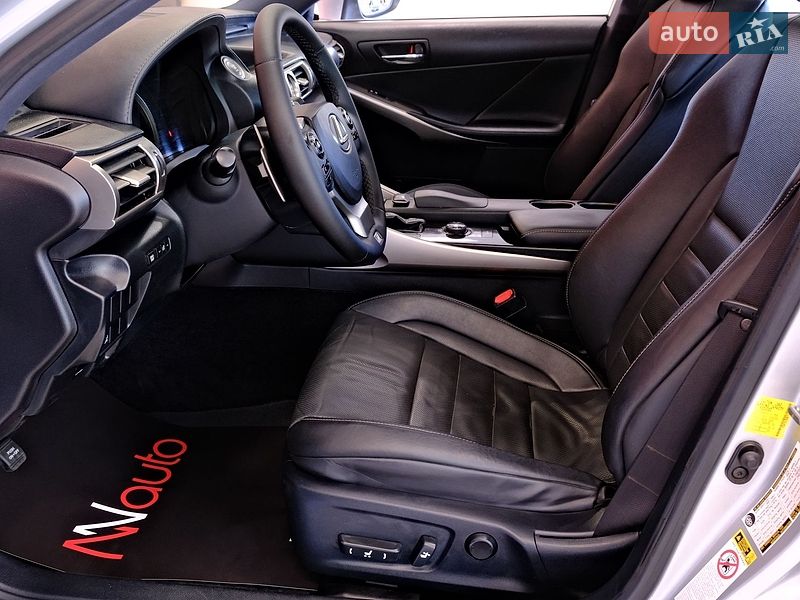 Седан Lexus IS 2013 в Одесі