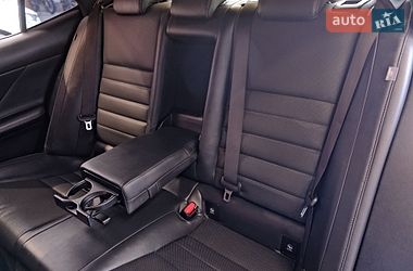 Седан Lexus IS 2013 в Одесі