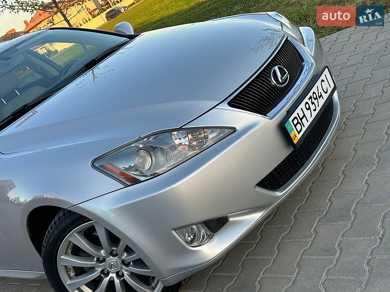 Седан Lexus IS 2006 в Одессе